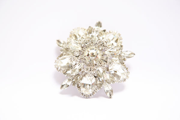 Staunch Brooch - Grey Gardens