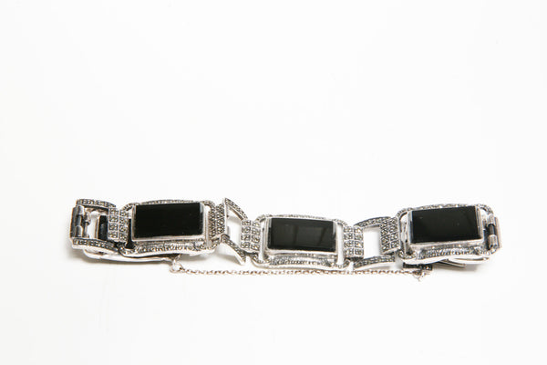 Grey Gardens®  Vintage Onyx Bracelet - Grey Gardens