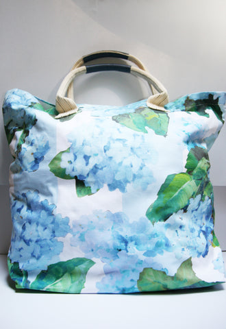 Little Edie | Blue Hydrangea Bag - Grey Gardens